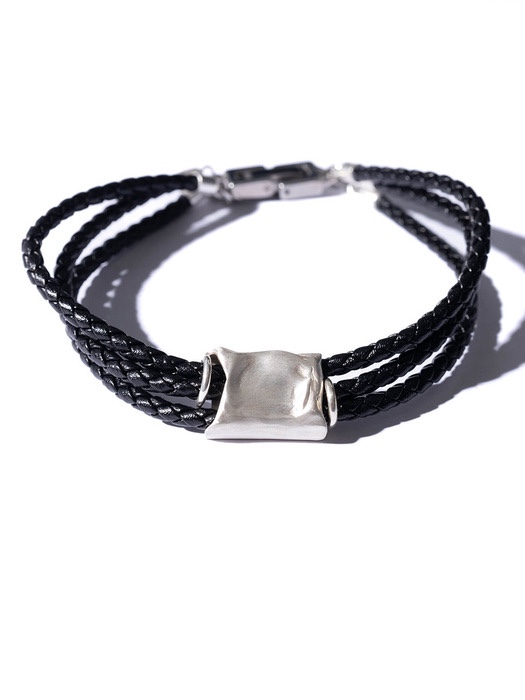 Braided Bracelet (Black)